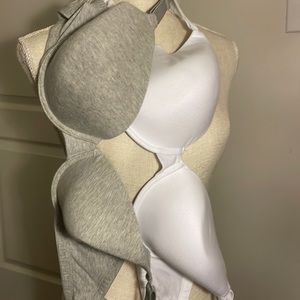 Pair of 34DDD bras